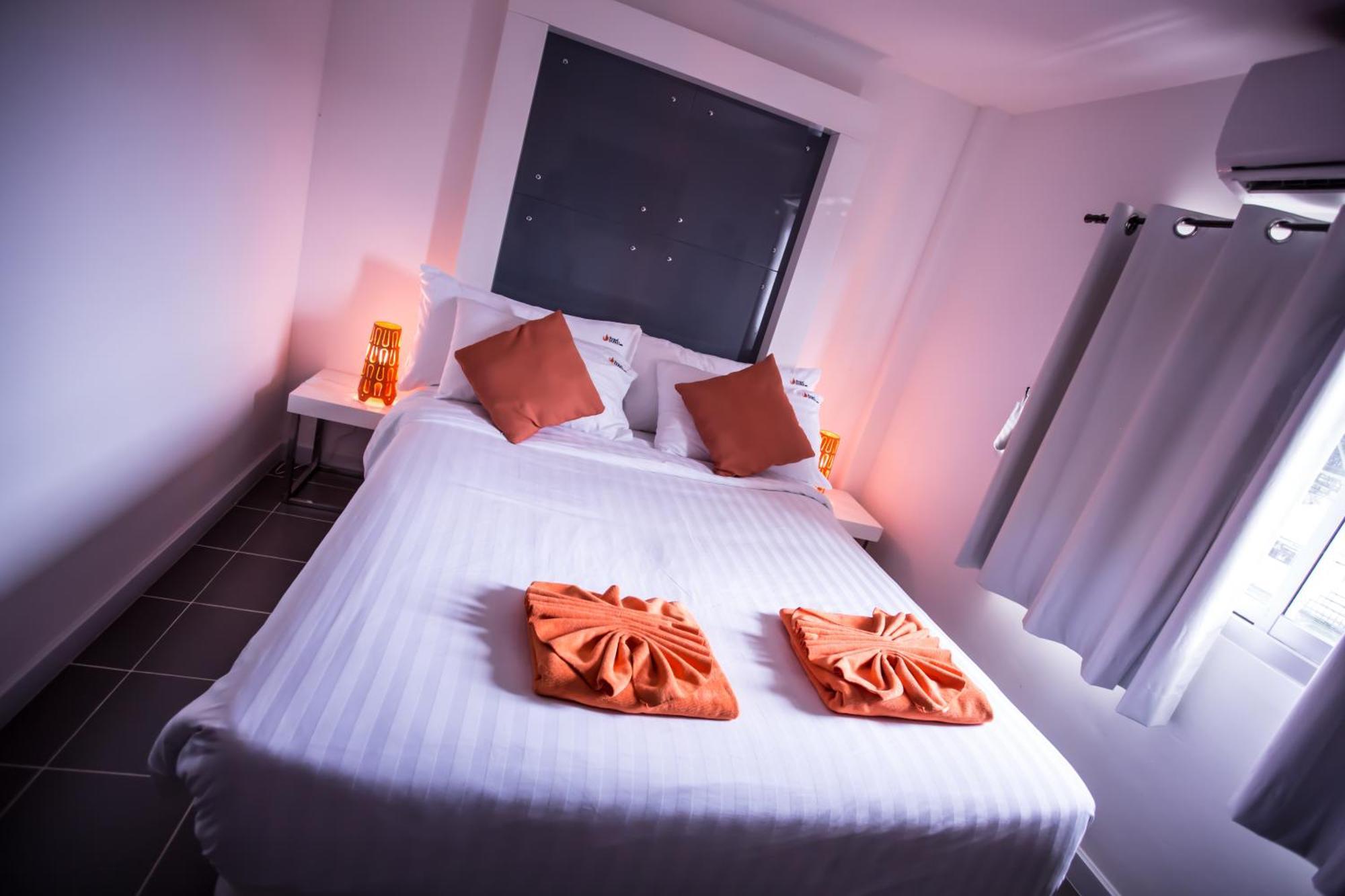 The Original Orange Hotel Накхонситхаммарат Номер фото